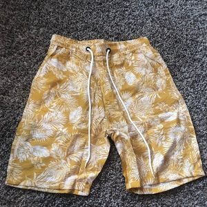 Medium Tropical Yellow Thin Layer Shorts